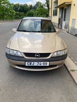 Opel Vectra B 16V 2.0 benzín 100 kw rok 1997 - 4