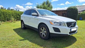 Volvo XC60 2.4 5VÁLEC, 120kw , MANUÁL 4x4 r.v. 2013 - 4
