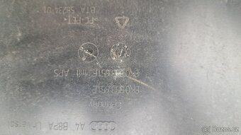 Prodam přední nárazník Audi A4 B8 včetně masky - 4