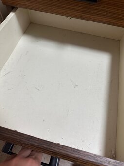 Kancelářský mobilní box - 4