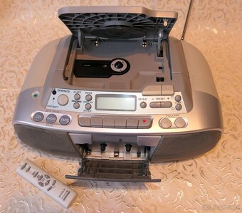 SONY CD Radio cassete-corder CFD - S03CP - 4
