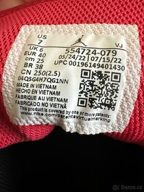 AIR JORDAN 1 MID - Vysoké tenisky Vel 40 - 4