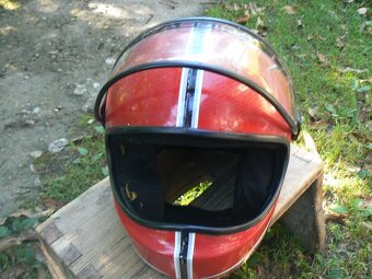 Stará helma Cassida Form - 4