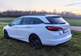 Opel Astra, 1.2 Turbo, Kombi Serv.kniha, Kůže, 116 000 km - 4