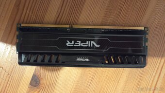 Základní deska s procesorem a paměti - 4