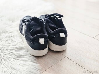 adidas Sneakersy boty, tenisky Černá 39 - 4