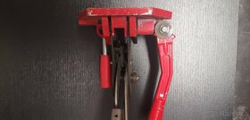 Páskovač pro PP vázací pásku šířky 13 mm
- 4