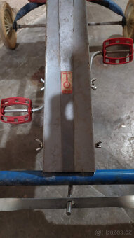 Retro šlapací autíčko motokára - 4