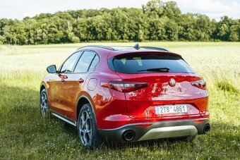 Alfa Romeo Stelvio 2.0T 206kW Q4, 2022, 21500KM, DPH - 4