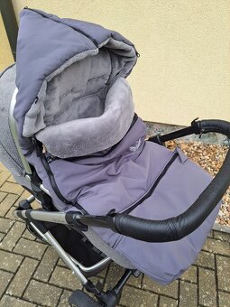 Kočárek Moon Scala - 4