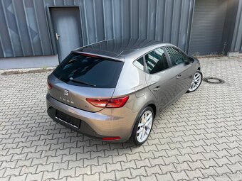 Seat Leon FR Hatchback 2.0 TDI Navigace LED 1.majitel - 4