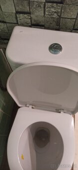 Koupelnová skříň s umyvadlem a baterií - 4