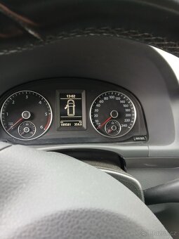 VW Touran 2015 - 4