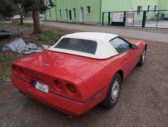 1986 Chevrolet corvette C4 convertible - 4