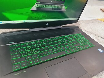 Prodám HP Pavilion Gaming 17 - 4