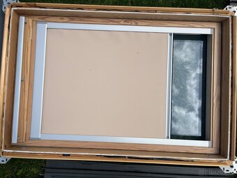 Střešní okno Velux 118x78cm - 4