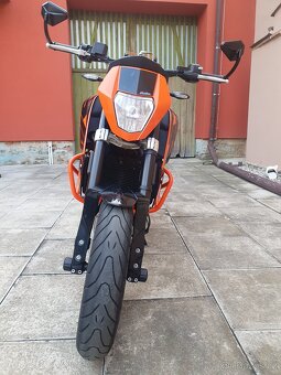 KTM Duke 690 - 4