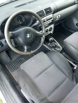 Seat Leon benzín - 4