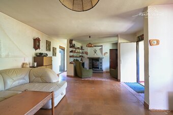 Rodinný dům, polosamota,  Krakovec 140 m², pozemek 8.335 m² - 4