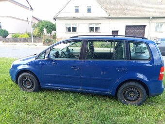 VW Touran 2.0TDi - 4