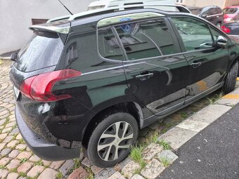 PEUGEOT 2008 1.2i automat - 4
