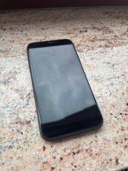Iphone 11 64GB černá - 4