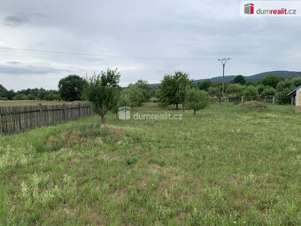 Prodej stavebního pozemku 1.028 m2, obec Osov, okr. Beroun - 4