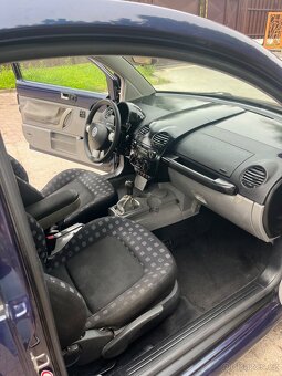 Vw New Beetle 2.0i 85kw r.v 2000 - 4