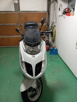 Prodám Skútr KYMCO yAGER125 - 4