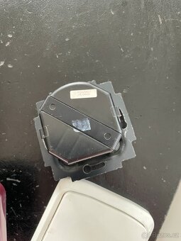 ABB elektronické stmívače 6560U-101, funkční, velmi levně - 4