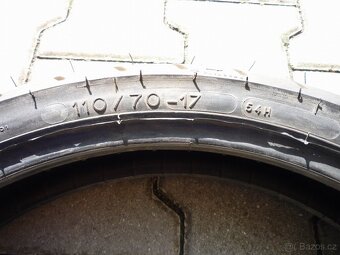 Prodám novou pneumatiku Michelin Macadam 110/70-17 - 4