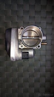 Škrtící klapka - Renault - 4