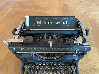 psací stroj Underwood - 4