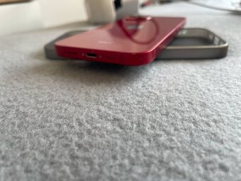 iphone 13 128GB red product - 4