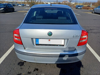 Škoda Octavia, 1,6 benzín - 4