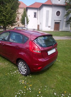 Ford Fiesta 1.2516v 60kw rok 2010 Trend - 4