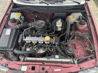 Astra 1,6 Cabrion Bertone - 4