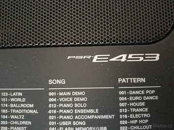 Klávesy Yamaha PSR-E453 - 4