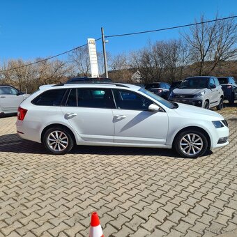 Škoda Octavia, 1,6 TDI 85kW DSG Style Odp. DPH - 4