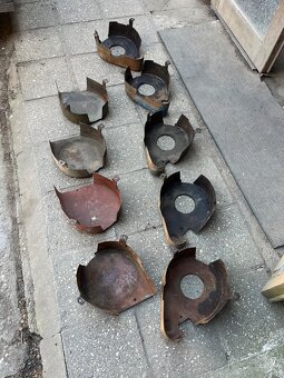 Prodám kompletní kryty brzd- kompletní-1200,-pár - 4