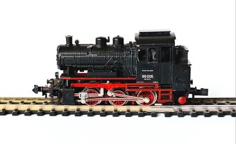 Vláčky N - Parní tendrová lokomotiva BR 89 005 DRG TRIX 2043 - 4