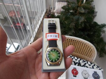 pekne v kompletu hodinky prim ala rolex rok 1981 funkcni - 4