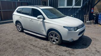 Mitsubishi OUT III 2.2DID 4N14 aut 110kw r.v.2014 - 4