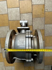 Nerezový kulový kohout DN100 4" - 4