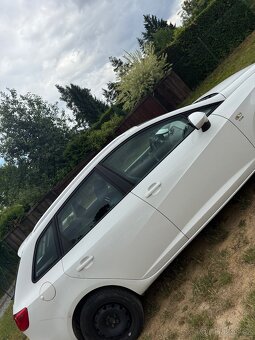 Seat Ibiza 1.6 TDi - 4