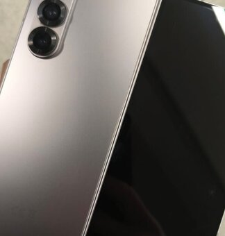 Samsung Galaxy Z Fold 6 – 256GB - 4