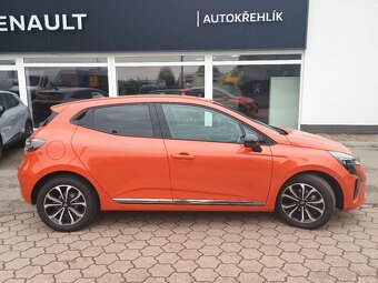 Renault Clio techno TCe 90- předváděci vůz- minimální nájezd - 4