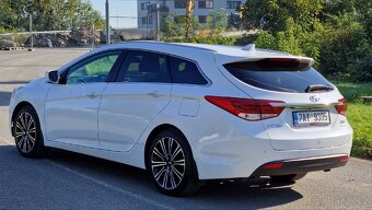 Hyundai i40 2019, 1,6 CRDi, malý nájezd, výborný stav - 4