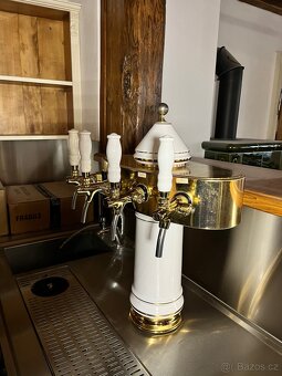 Keramicky výčepní stojan BAROKO - 4