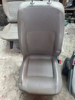 Přední sedadla VW Transporter t5 - 4